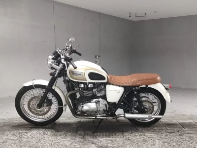 Triumph TRIUMPH T100 BONNEVILLE