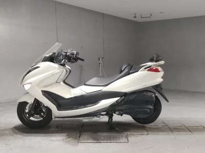 Yamaha MAJESTY 250