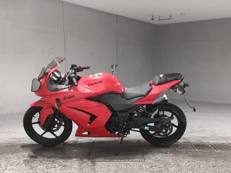 Kawasaki NINJA250R