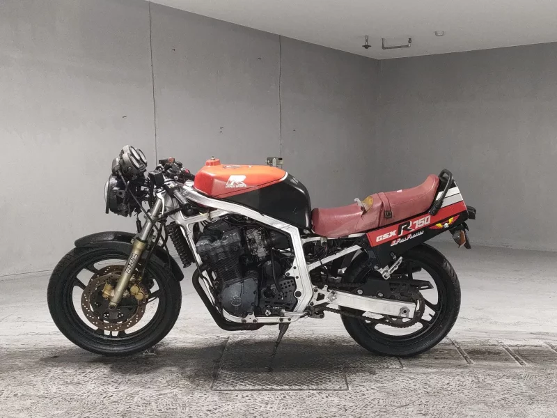 Suzuki GSX-R750