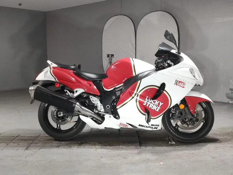 Suzuki GSX1300R HAYABUSA