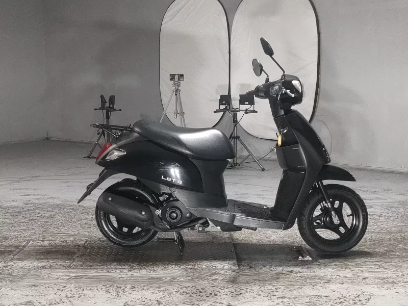 Suzuki LET S