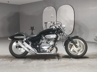 Honda MAGNA 250