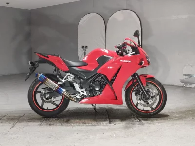 Honda CBR250R