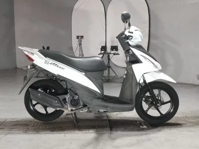 Suzuki ADDRESS V110