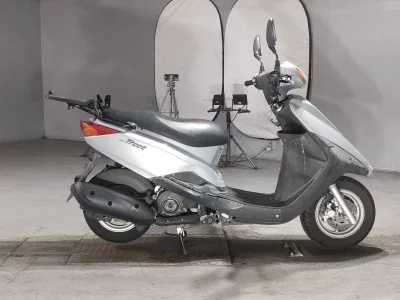 Yamaha AKUSHI STREET