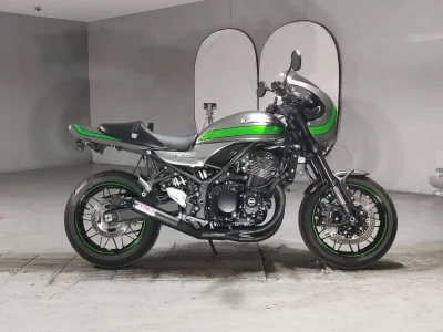 Kawasaki Z900RSKAFE