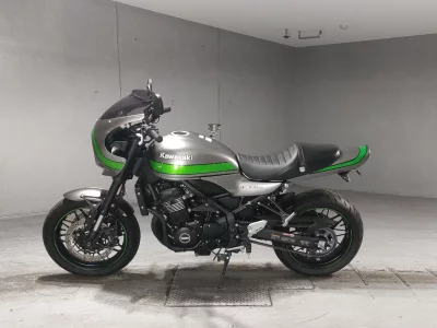 Kawasaki Z900RSKAFE