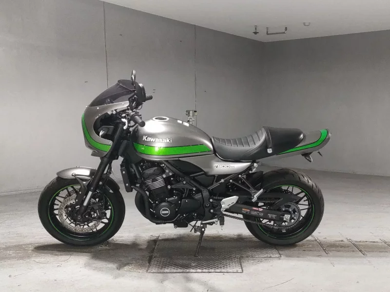 Kawasaki Z900RSKAFE
