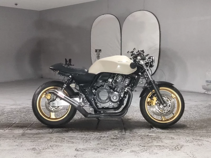 Honda CB400SFV-4 BOLDOR