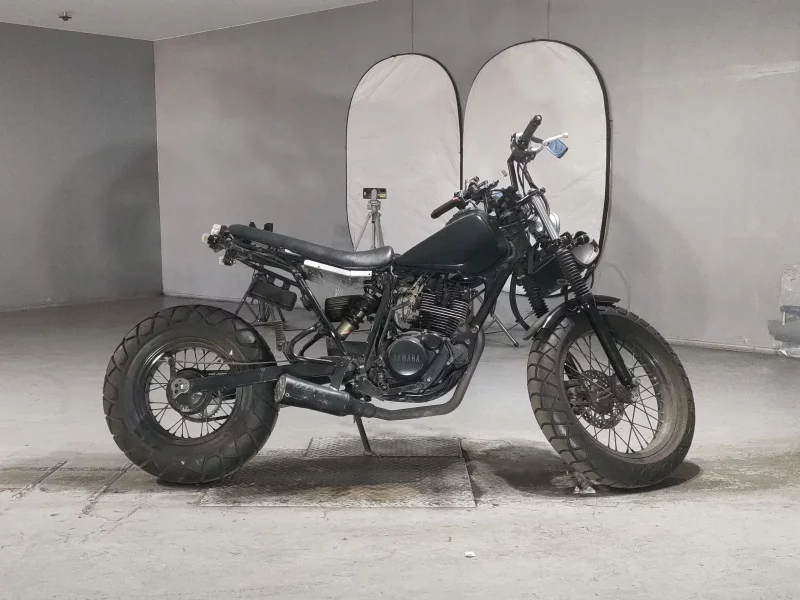 Yamaha TW200