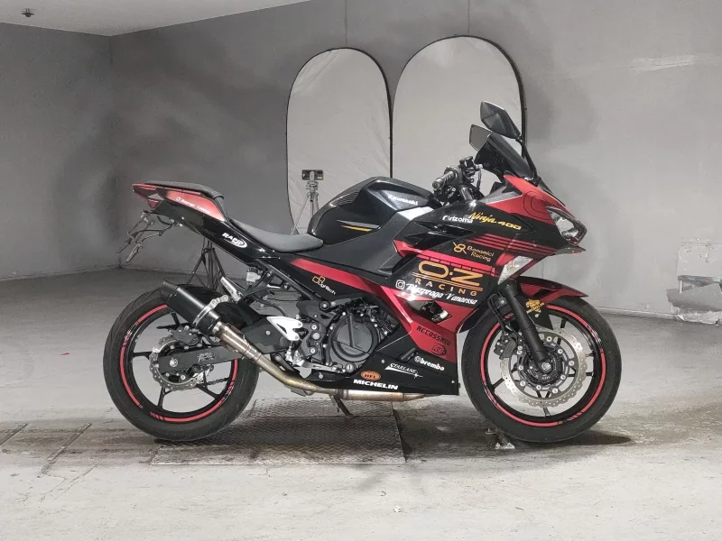 Kawasaki NINJA400