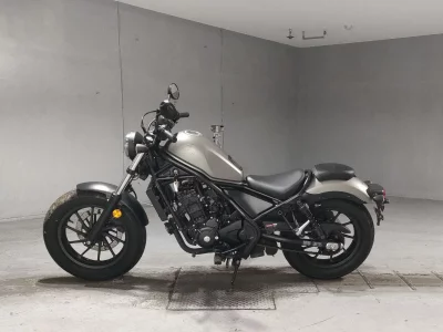 Honda REBEL