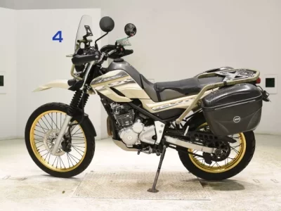 Yamaha SEROW 250-2