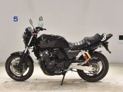 Honda CB400SFV-4