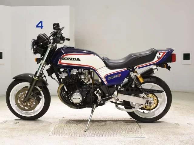 Honda CB900F