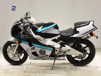 Honda CBR400RR