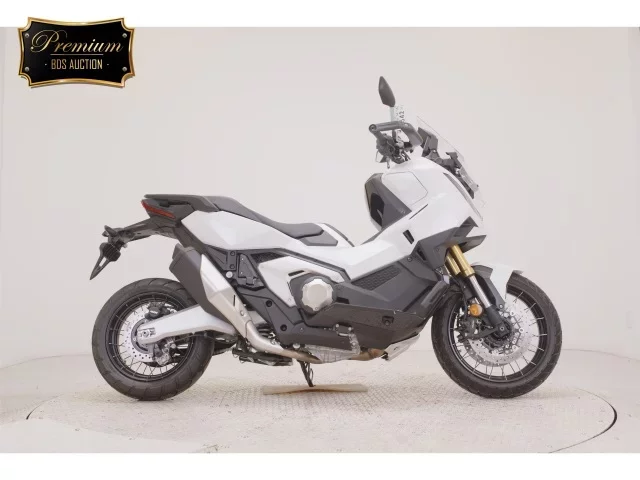 Honda X-ADV750-2