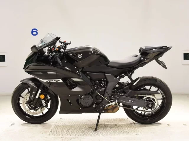 Yamaha YZF-R7-2
