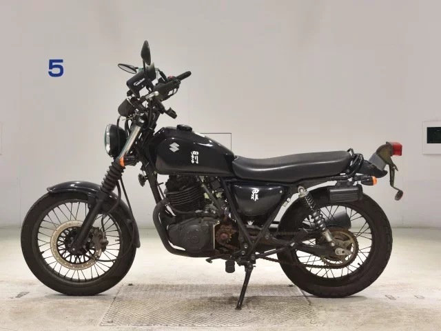 Suzuki GLASS TRACKER BIG BOY
