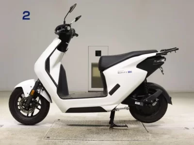 Honda EM1E: