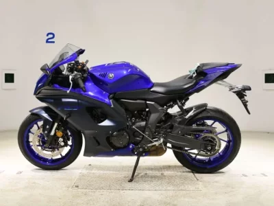 Yamaha YZF-R7-2