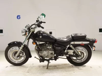 Suzuki GZ250