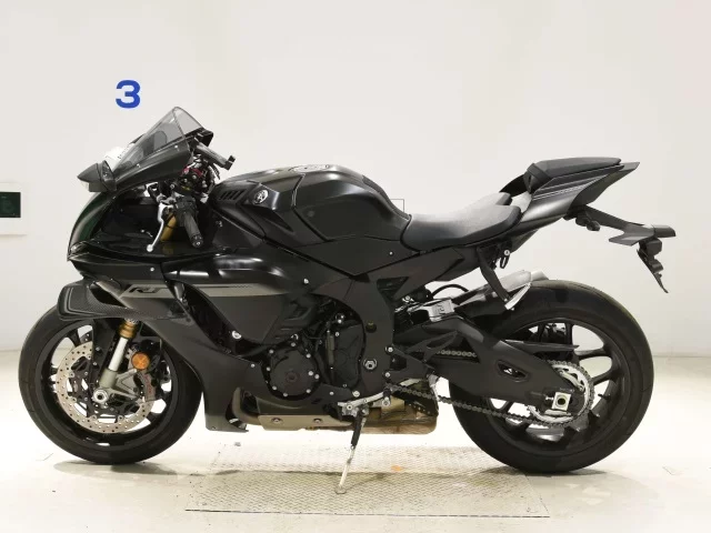 Yamaha YZF-R1