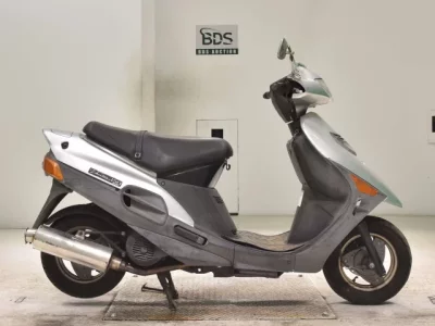Suzuki VECSTAR 150