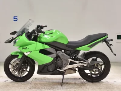 Kawasaki NINJA400R