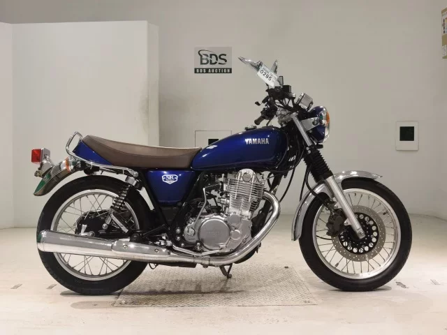 Yamaha SR400-5