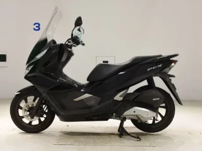 Honda PCX125-3