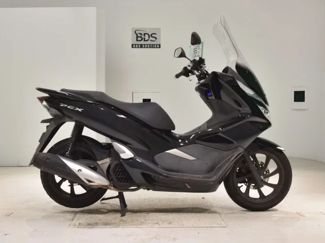 Honda PCX125-3