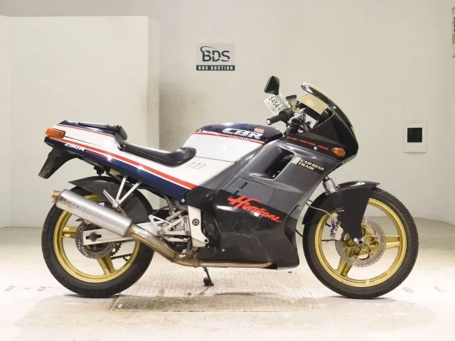 Honda CBR250R