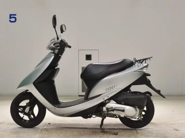 Honda DIO