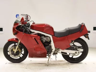 Suzuki GSX-R750-1