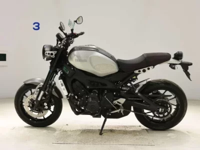 Yamaha XSR900
