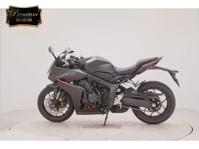 Honda CBR650R-2