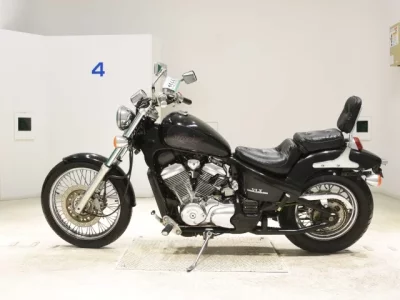 Honda STEED400