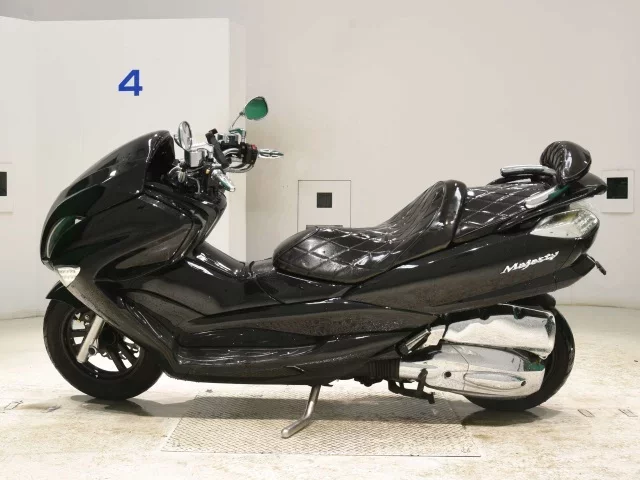 Yamaha MAJESTY 250-4