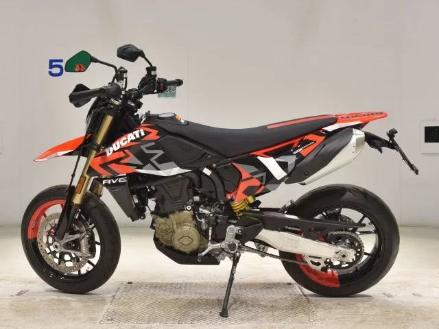 Ducati DUCATI HYPERMOTARD 698