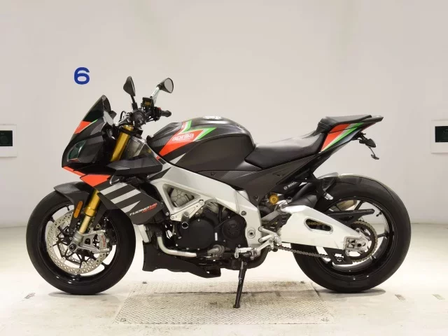 Aprilia APRILIA TUONO V4 1100FAKU