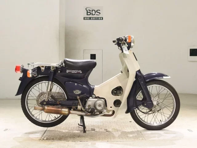 Honda C90
