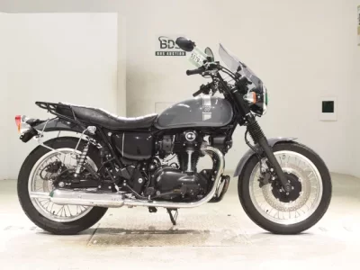 Kawasaki W800-2 STREET