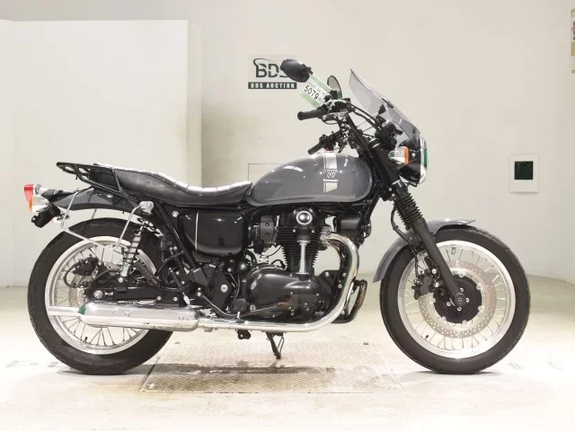 Kawasaki W800-2 STREET
