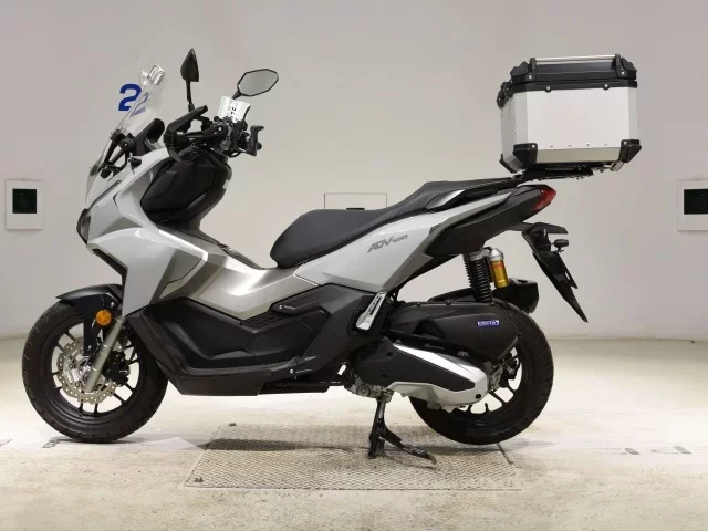 Honda ADV160