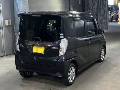 Mitsubishi EK SPACE