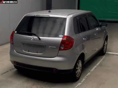 Mazda VERISA