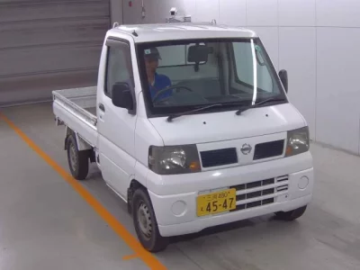 Nissan CLIPPER TRUCK
