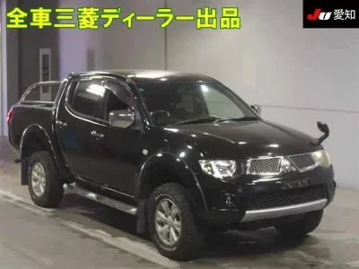 Mitsubishi TRITON